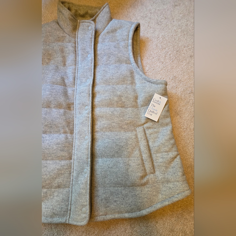 Croft &‎ Barrow Women's Gray Quilted Vest - Picture 4 of 10